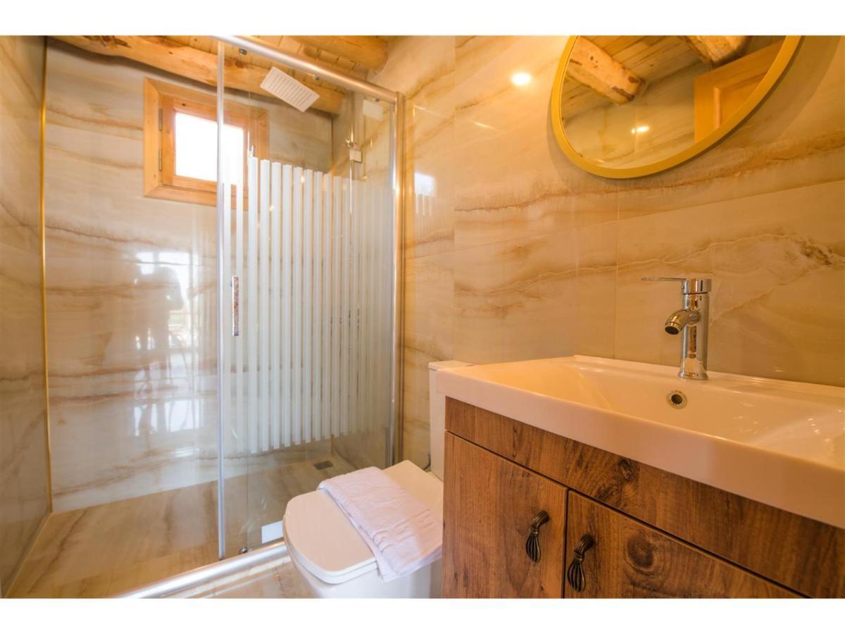Doganin Ruhu Hotel & Bungalow Kaş Ngoại thất bức ảnh