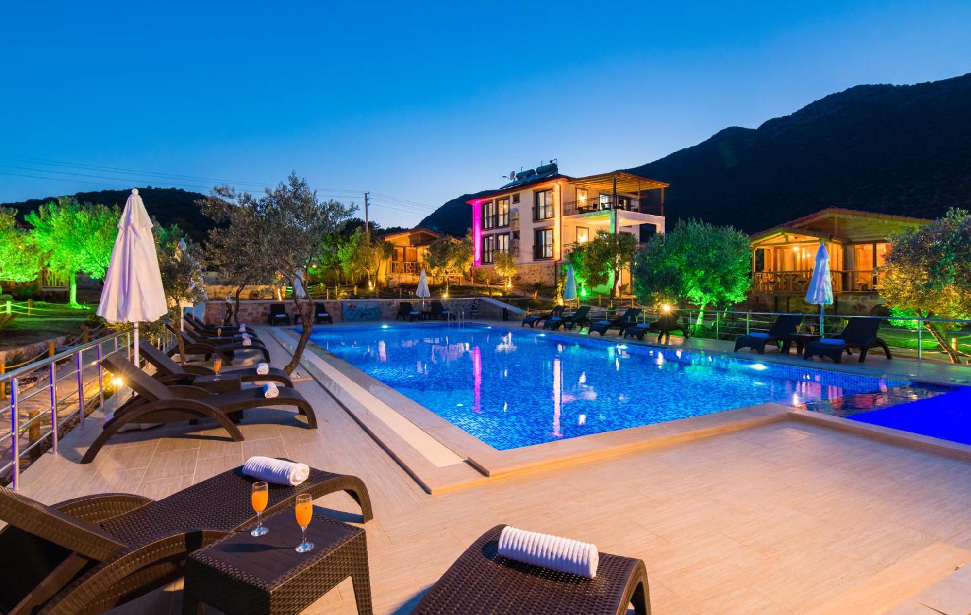 Doganin Ruhu Hotel & Bungalow Kaş Ngoại thất bức ảnh