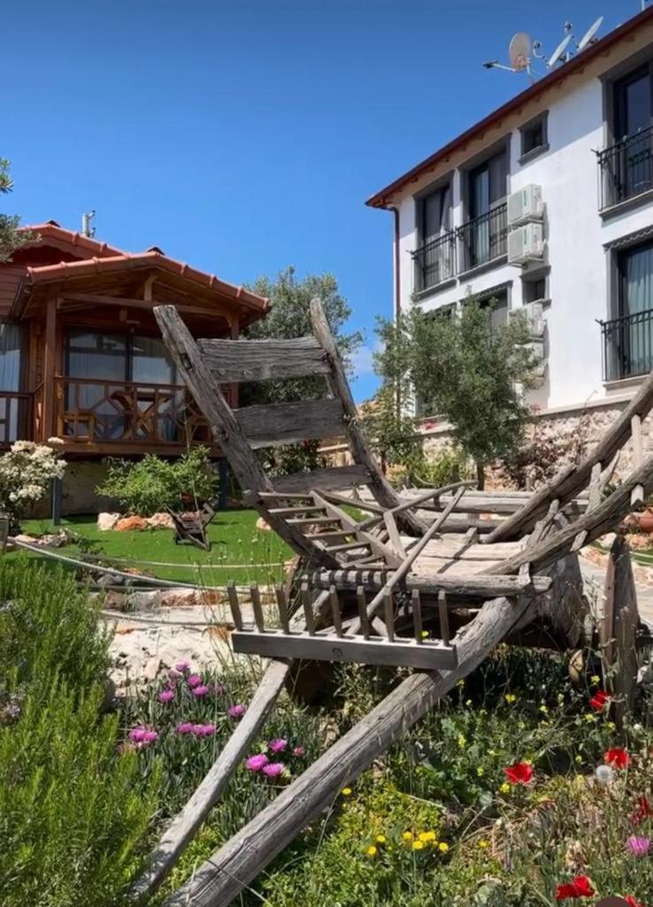 Doganin Ruhu Hotel & Bungalow Kaş Ngoại thất bức ảnh