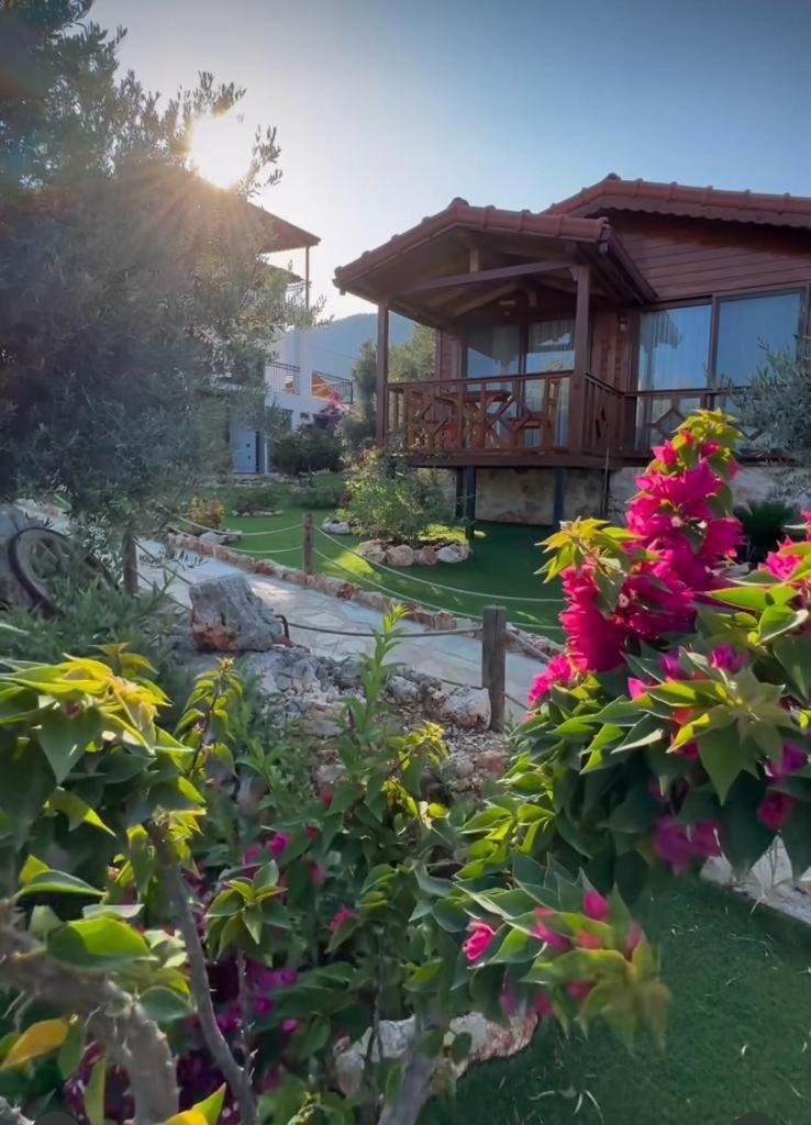 Doganin Ruhu Hotel & Bungalow Kaş Ngoại thất bức ảnh
